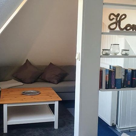 *To Hus* Wohnung Am Rande Von 积发 外观 照片