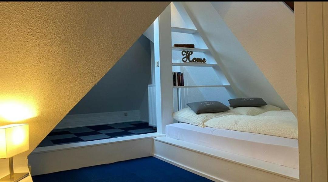 *To Hus* Wohnung Am Rande Von 积发 外观 照片