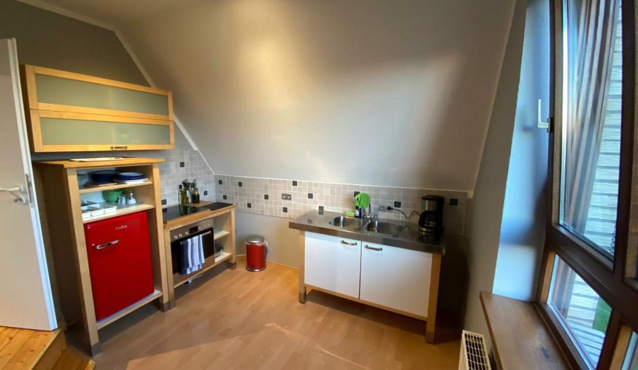 *To Hus* Wohnung Am Rande Von 积发 外观 照片